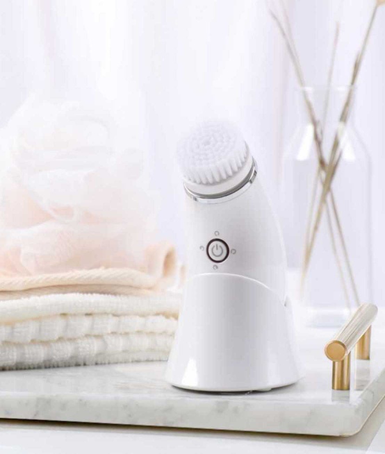 FACIAL MASSAGER CLEANER