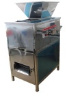 Onion peeling machine