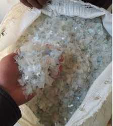 PET flakes