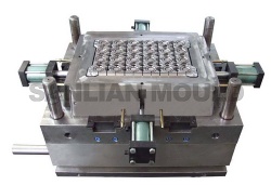 bucket mould maker